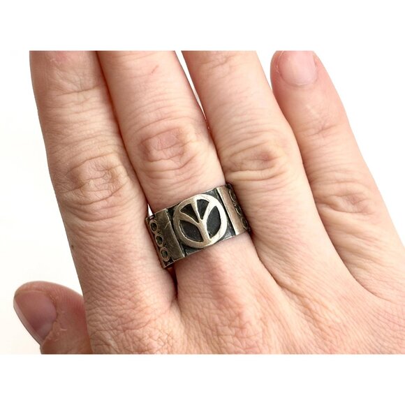 Taxco Mexico Peace Sign Cigar Banded 925 Sterling Silver Vintage Ring - sz 8.75 - Picture 9 of 13